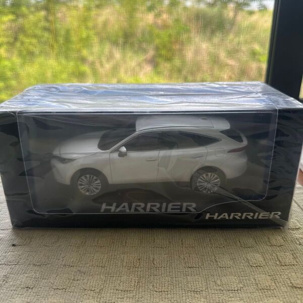 1/30スケールダイキャスト製ハリアー ミニカーハリアー 非売品 フィギュア ミニカー HARRIER TOYOTA トヨタ