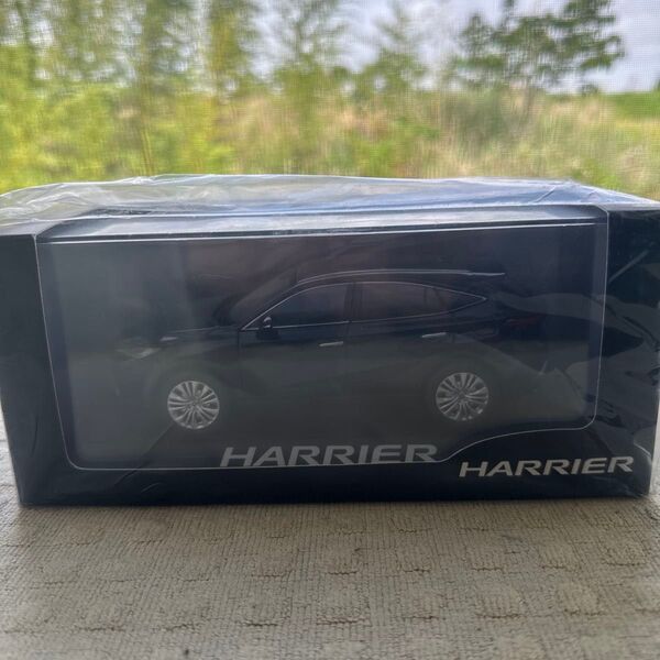 1/30スケールダイキャスト製ハリアー ミニカーハリアー 非売品 フィギュア トヨタ TOYOTA Harrier