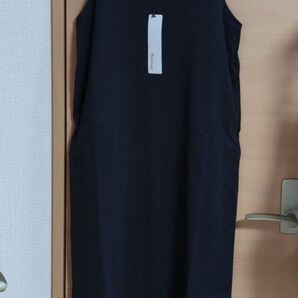 タグ付き アンドミー ポンチ素材キャミワンピース ブラック M