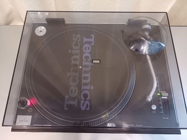 動作良好 美品 Technics SL-1200MK5 ダイレクトドライブターンテーブル本体①