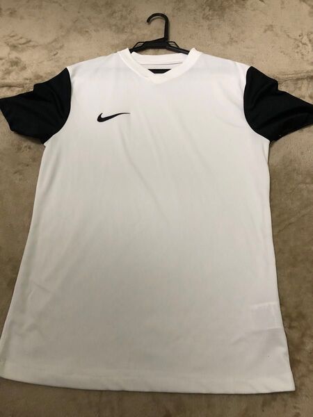 NIKEのTシャツ ナイキ NIKE Tシャツ M 半袖
