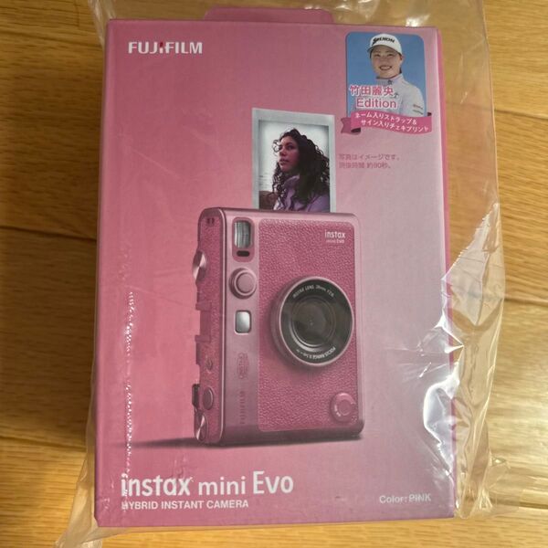 新品 チェキ instax mini Evo ピンク 竹田麗央Edition