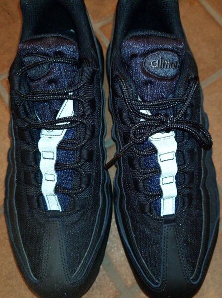 NIKE エアマックス95 ブラック