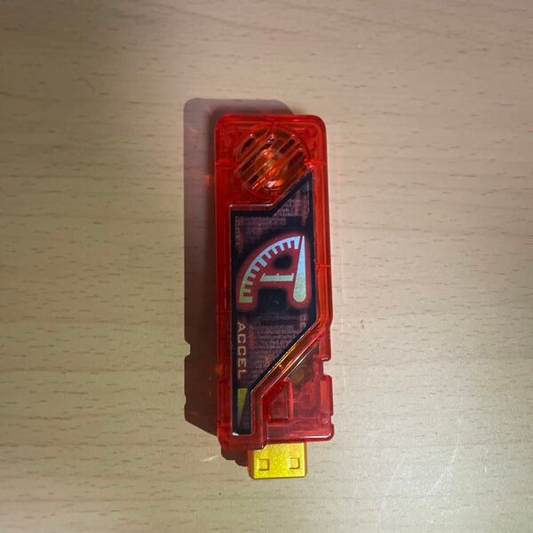 仮面ライダーW アクセルメモリ 変身アイテム