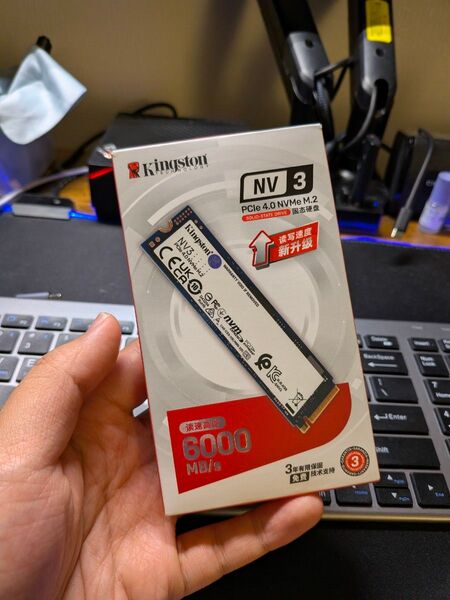 Kingston NV3 PCIe 4.0 NVMe 2280 M.2 SSD ほとんど未使用