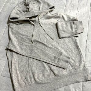 GU パーカー Lサイズ グレー