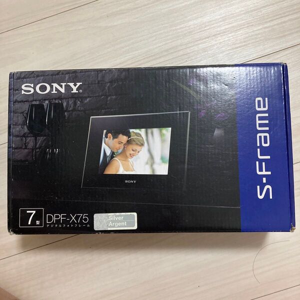 SONY デジタルフォトフレーム DPF-X75 シルバー 未使用