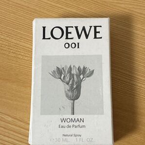 LOEWE WOMAN オードパルファム 001 30ml 未使用