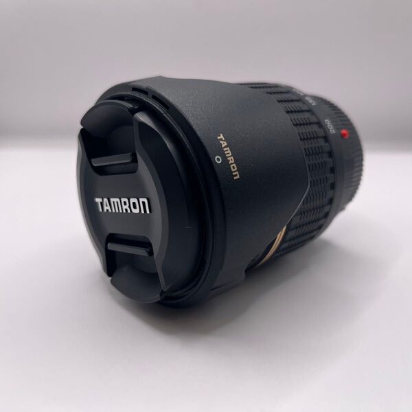 TAMRON 18-200mm F3.5-6.3 Di II レンズ