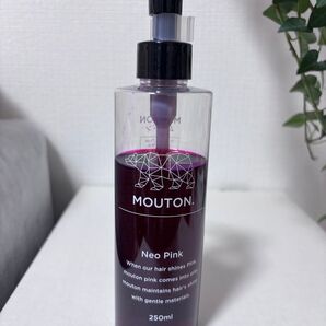 MOUTON. カラーシャンプー ネオピンク 250ml