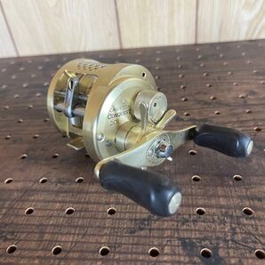 カルカッタコンクエスト ベイトリール シマノ カルカッタ SHIMANO CALCUTTA