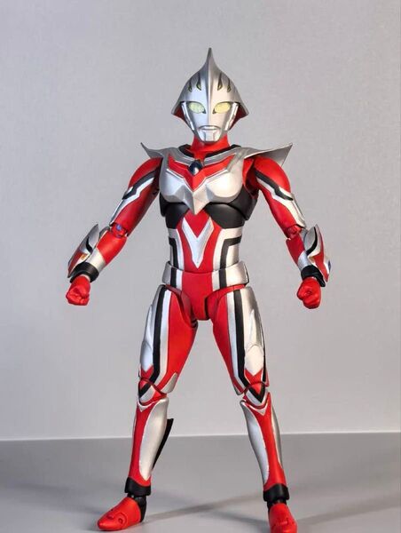 改造品 S.H.Figuarts ウルトラマンネクサス ジュネッス 発光.ver