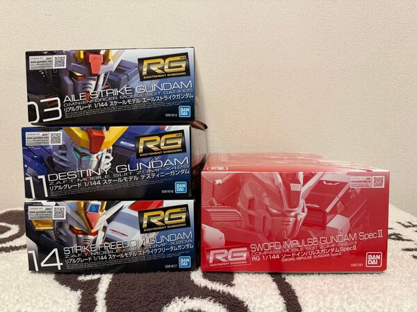 ガンプラ ソードインパルス SpecII、デスティニー、ストライクフリーダムなどSEED系ガンダム RG 4体セット 新品未開封