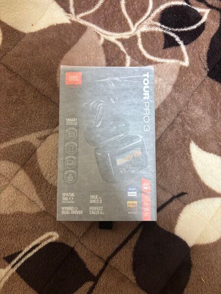 JBL tour pro3未開封・新品 ワイヤレスイヤホン ノイズキャンセリング
