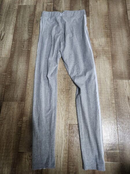 adidas レディース ジャージズボン グレー レギンス 中古