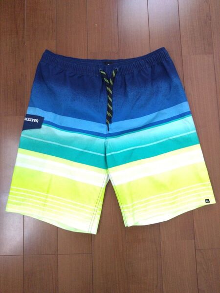 QUIKSILVER クイックシルバー サーフパンツ ボーダー 海パン 水着