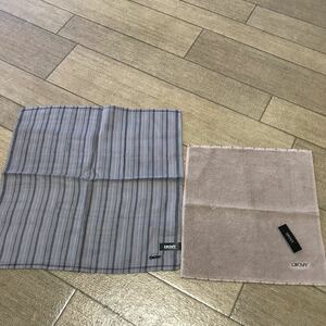 ★新品★DKNY ハンカチ　タオルハンカチ 2枚