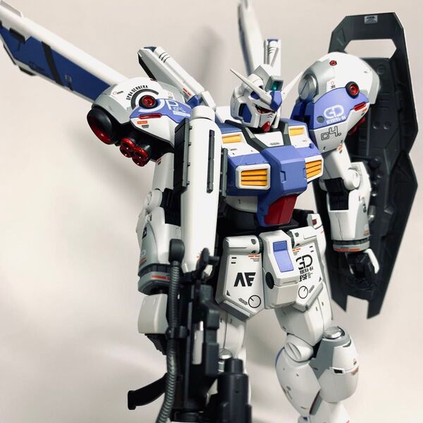 RE/100 RX-78GP04G ガンダム試作4号機 ガーベラ 全塗装 改修品