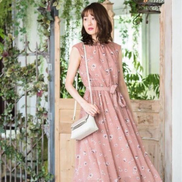 美品 ANAYI アナイ フラワードットプリント スタンドワンピース シフォン 春夏 ノースリーブ Aライン 34