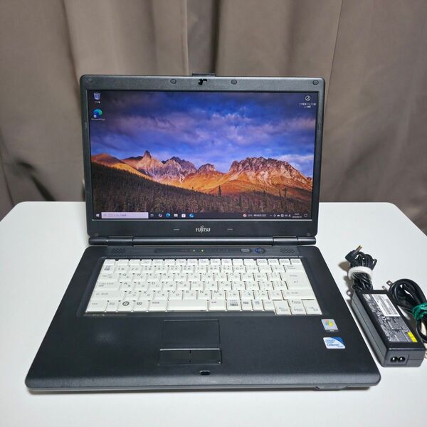 16年前のノートパソコン FUJITSU FMV-A8280 FMVNA9F9