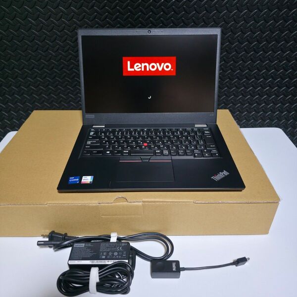 Lenovo インテル11世代 i7-1165G7/16GB/512GB