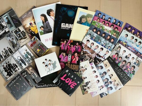 【嵐グッズ まとめ売り】CD/DVD/パンフレット/グッズ多数!