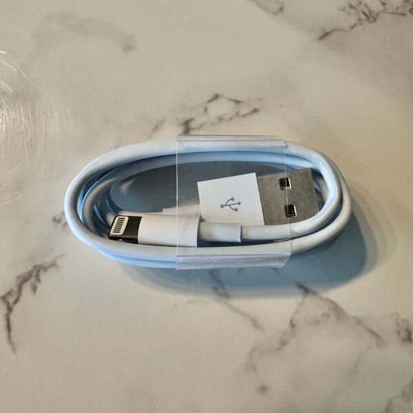 【新品未使用】iPhone Lightningケーブル USB 充電器