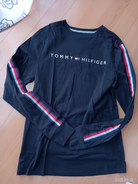 ブランド ロンT TOMMY HILFIGER