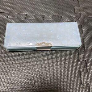 ディズニー ミニーちゃんの筆箱 水色。