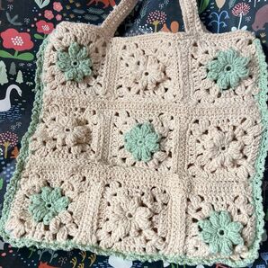 お花モチーフ トートバッグ かぎ針編み ハンドメイド ニットバッグ