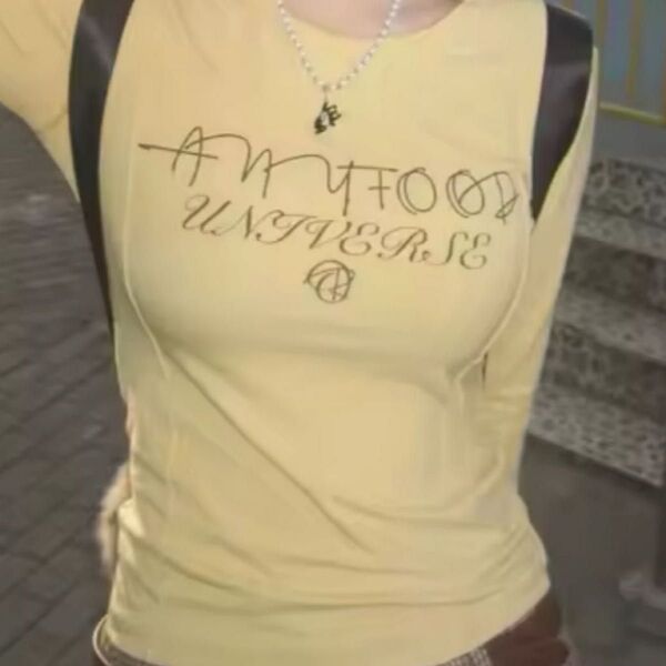 y2kロングTシャツ グランジスタイル