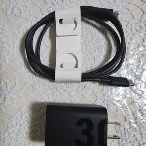 モトローラ SJMC301-JP TurboPower 30W USB-C and 1m USB-C to C cable