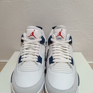 Nike SB Air Jordan 4 Retro SP "Summit White/Navy"