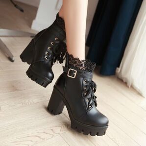 ★SALE★23.5cm レディース ショートブーツ 厚底 地雷系 量産型 レース ブラック【395】ファスナー 太ヒール ブーツ
