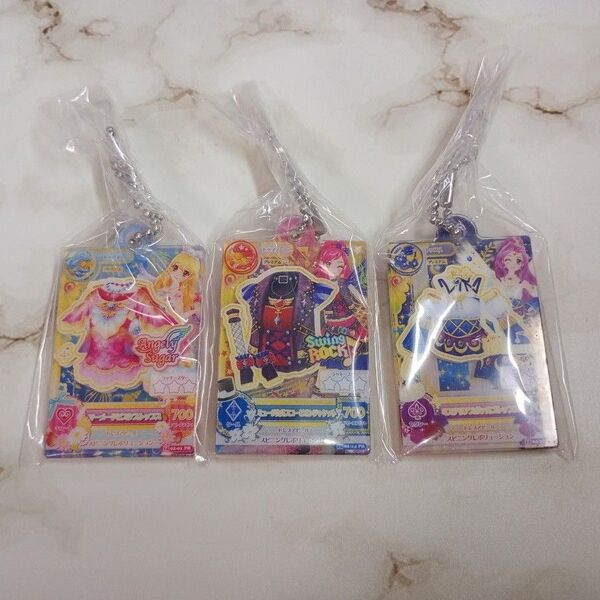 アイカツ だれでもアイドル活動 アクリルチャーム ガチャ 星宮いちご 音城セイラ 神崎美月 3個セット