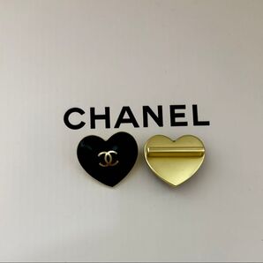 CHANEL ぷっくりハート型チャーム 2個