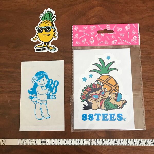88TEES + KICKS/HI ステッカー3枚 ハワイ ワイキキ ホノルル