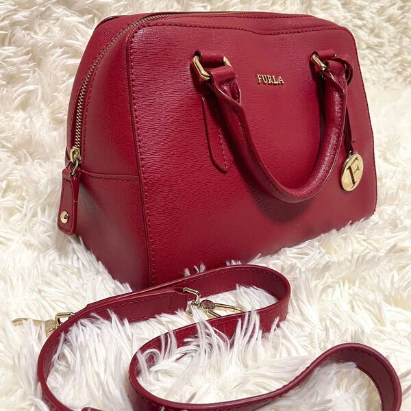 FURLA フルラ エレナ 2way ハンドバッグ ショルダーバッグ ミニバッグ レザー ロゴ金具 チャーム 赤 レッド
