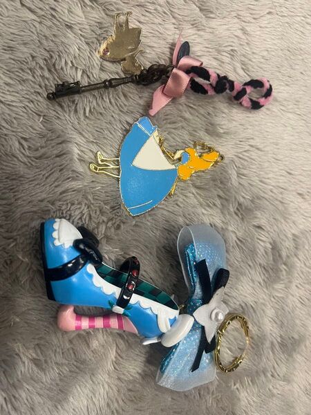 不思議の国のアリス キーホルダー等3点セット