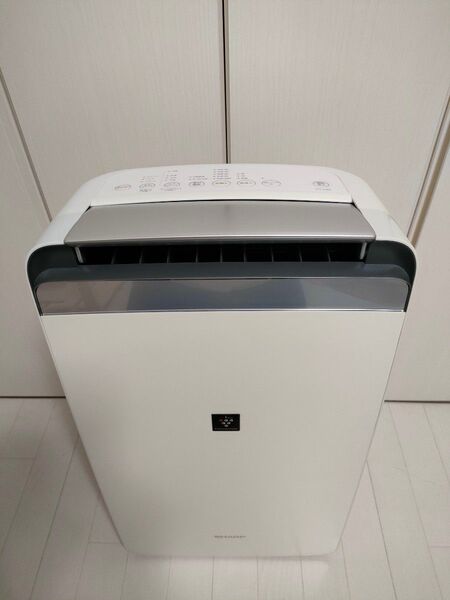 シャープ 除湿機 衣類乾燥 プラズマクラスター 18L 2019年モデル ホワイト CV-J180W