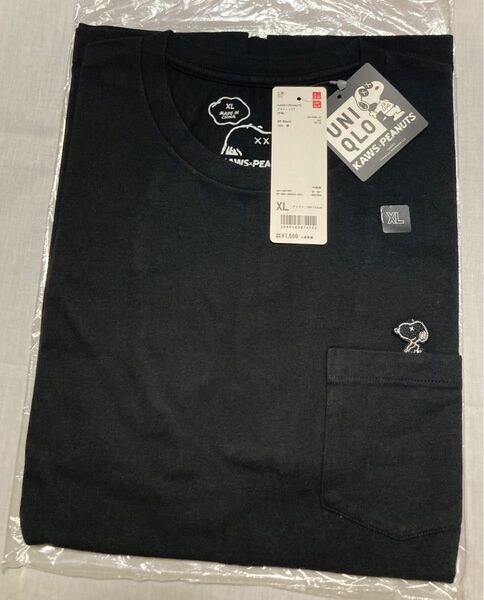 レア! 完売! ユニクロ カウズ スヌーピー コラボTシャツ ポケット付き XL ブラック 未使用