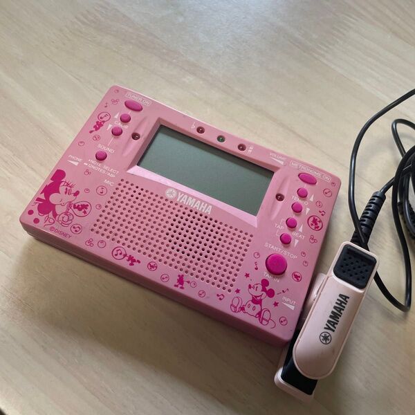 YAMAHA チューナー ピンク ディズニミッキーミニー クリップマイクロフォン付 メトロノーム、チューナー動作確認済み 電池入り