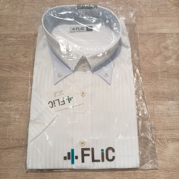 FLIC ホワイトドレスシャツ Mサイズ襟回り40