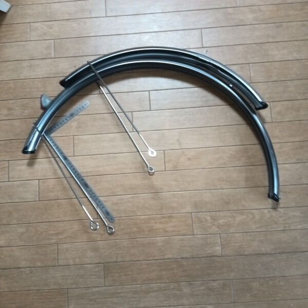 26インチ自転車用フェンダー シルバー 泥除け前後輪セット