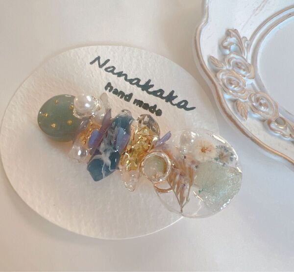 ハンドメイド レジン ヘアクリップ