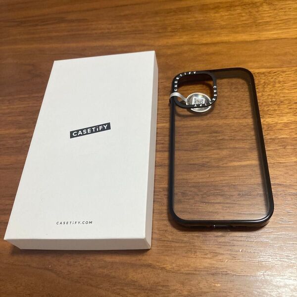 CASETiFY コンパクト iPhone 15 ケース クリア ブラック