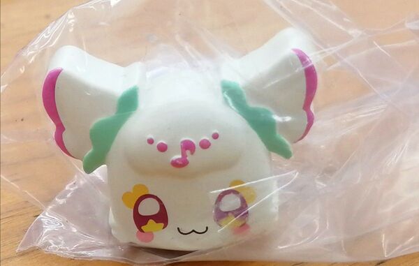 未開封品 キミとアイドルプリキュア アクセサリーコレクション/プリルン ゆうパケットポストminiにて梱包発送致します。