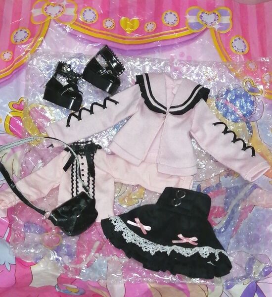 アゾン Melty☆cute アウトフィット1/6 ※欠品有りガーターソックスとショーツ リボン(髪飾り)本体は付属しません
