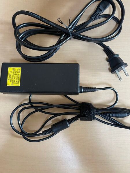 東芝 ACアダプター 電源コード 充電ケーブル