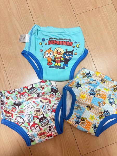 【新品】アンパンマン トレーニングパンツ3枚セット 80cm